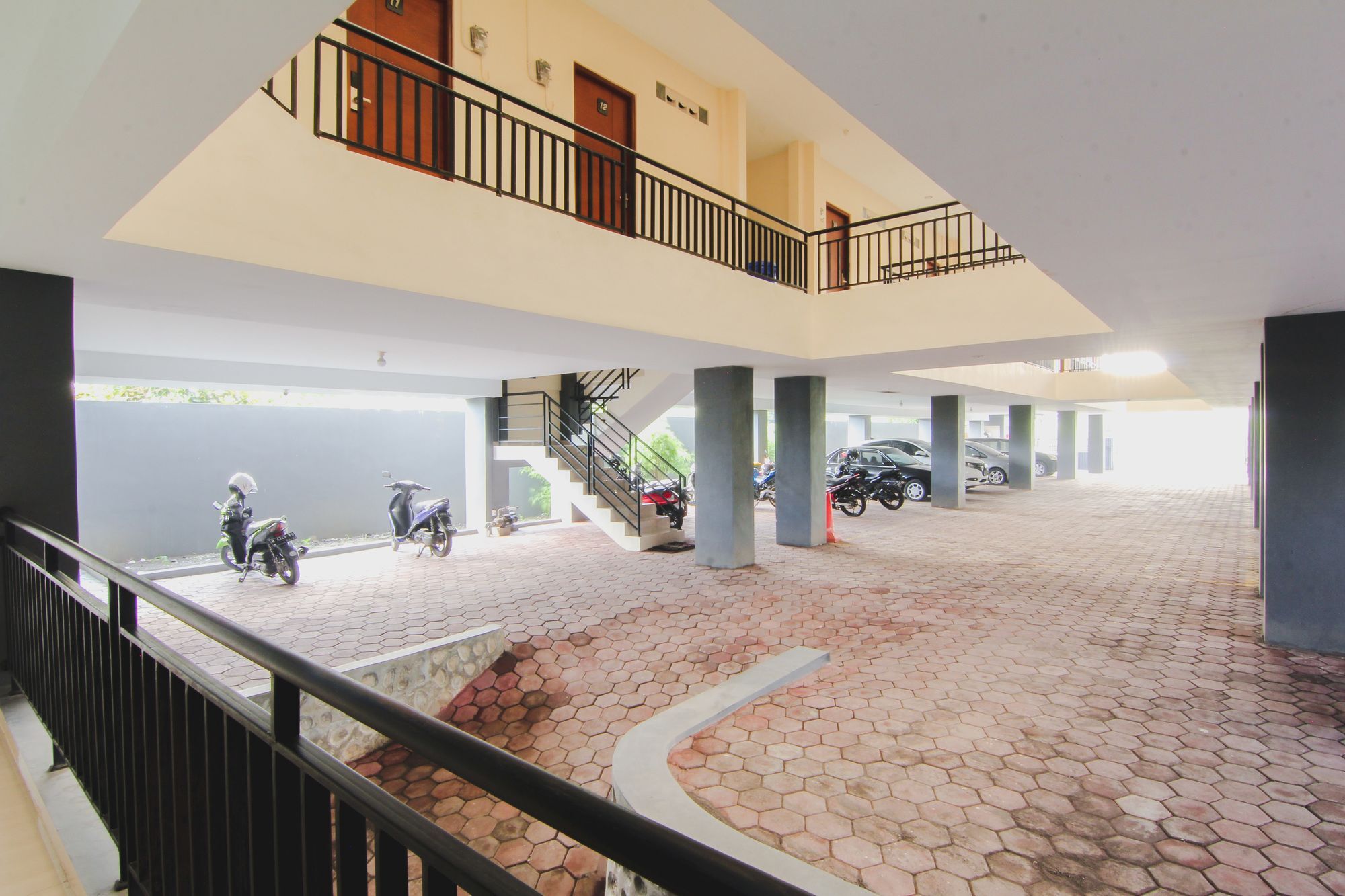 D'Paragon Seturan 4 Maguwo المظهر الخارجي الصورة